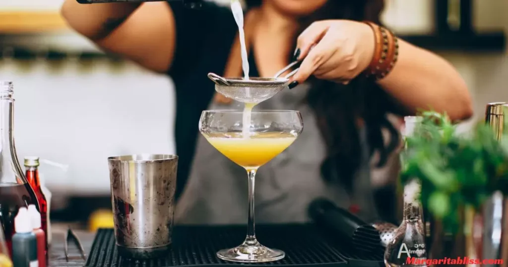 EXPERT TIPS FOR MAKING MANGO MARGARITAS